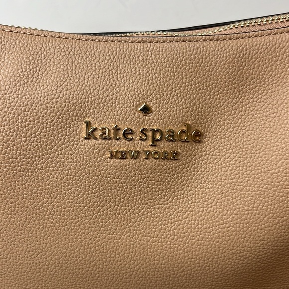 KATE SPADE ♠️ - Picture 2 of 11